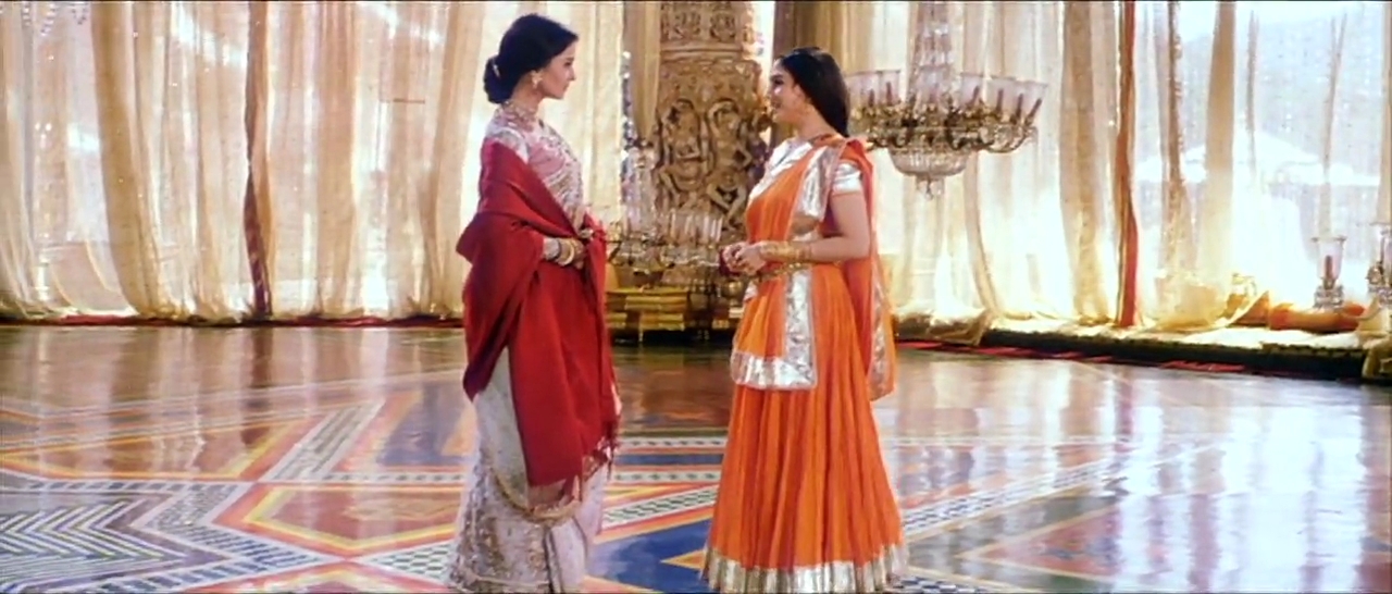 Paro Chandramukhi Meet Aishwarya Madhuri