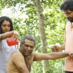 Aarkkariyam Film Review