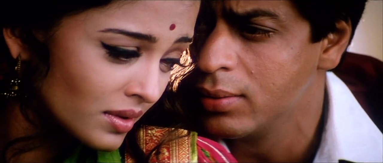 Shah Rukh Aishwarya Love Scene