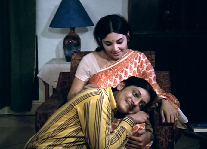 Rajnigadha 1974 film