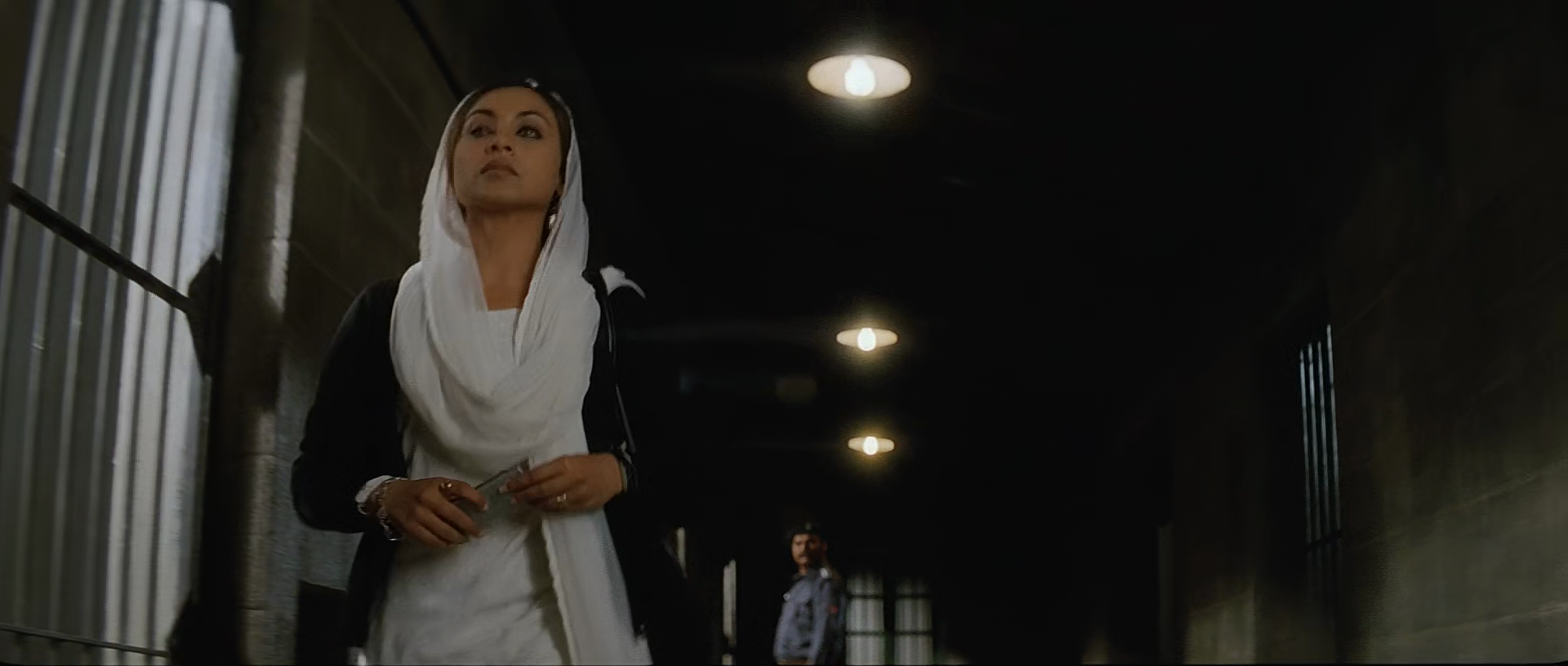 Rani Mukerji in Veer-Zaara